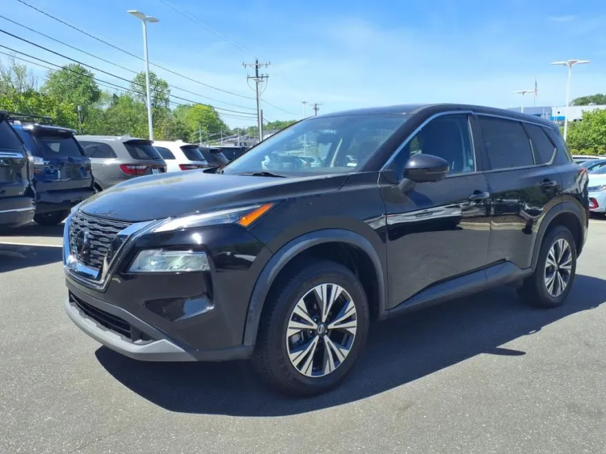 2021 Nissan Rogue SV photo 1