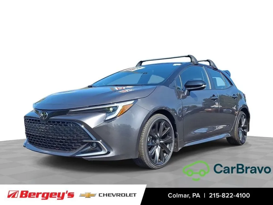 2025 Toyota Corolla XSE photo 1