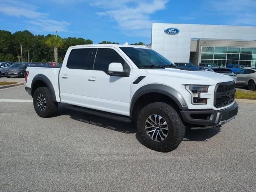 2020 Ford F-150 Raptor photo 1
