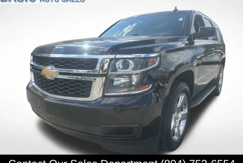 2017 Chevrolet Tahoe LS photo 1