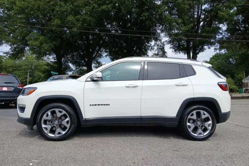 2019 Jeep Compass Limited photo 1
