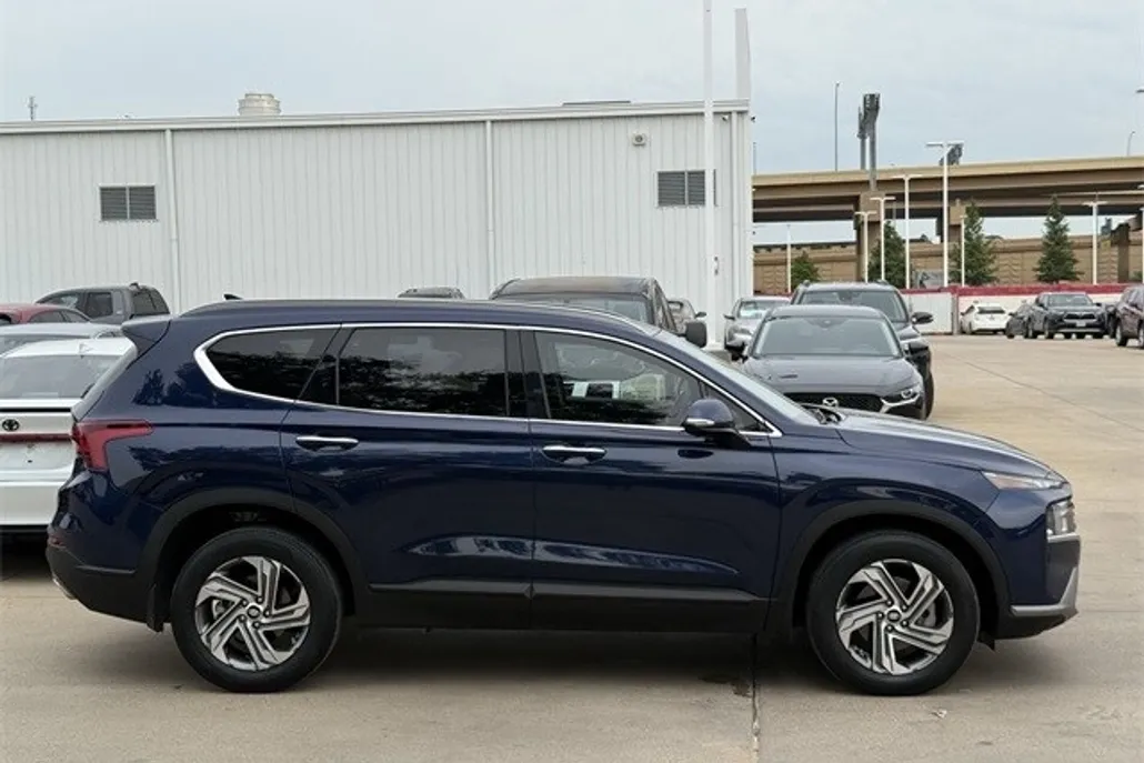 2023 Hyundai Santa Fe SEL photo 1