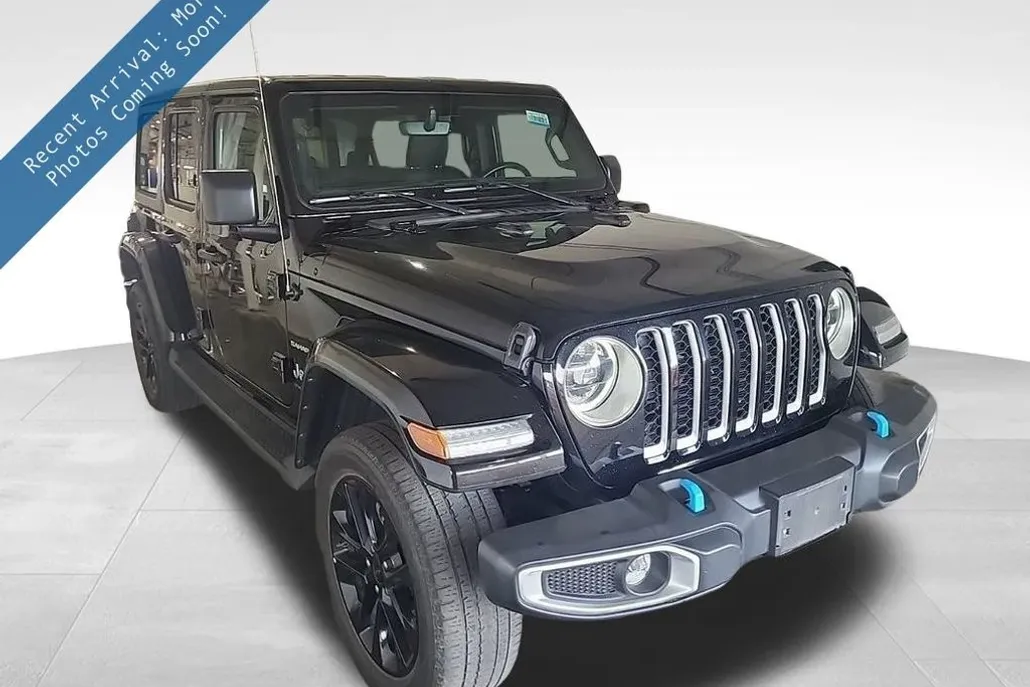 2023 Jeep Wrangler Sahara 4xe photo 1