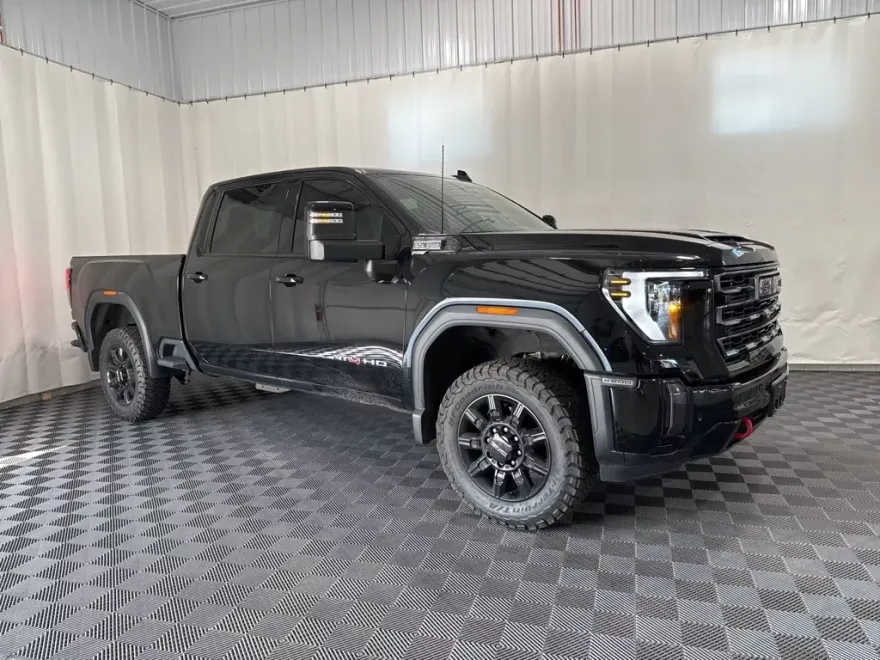 2024 Gmc Sierra HD AT4 photo 1