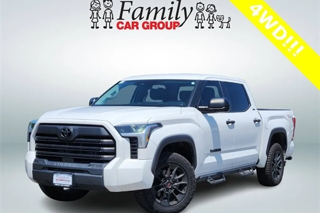 2023 Toyota Tundra SR5 photo 1