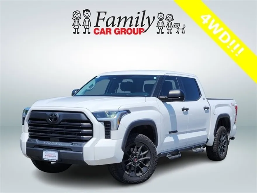 2023 Toyota Tundra SR5 photo 1