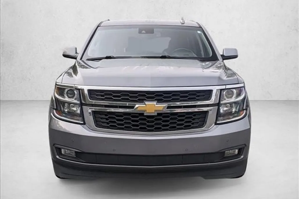 2019 Chevrolet Tahoe LT photo 1