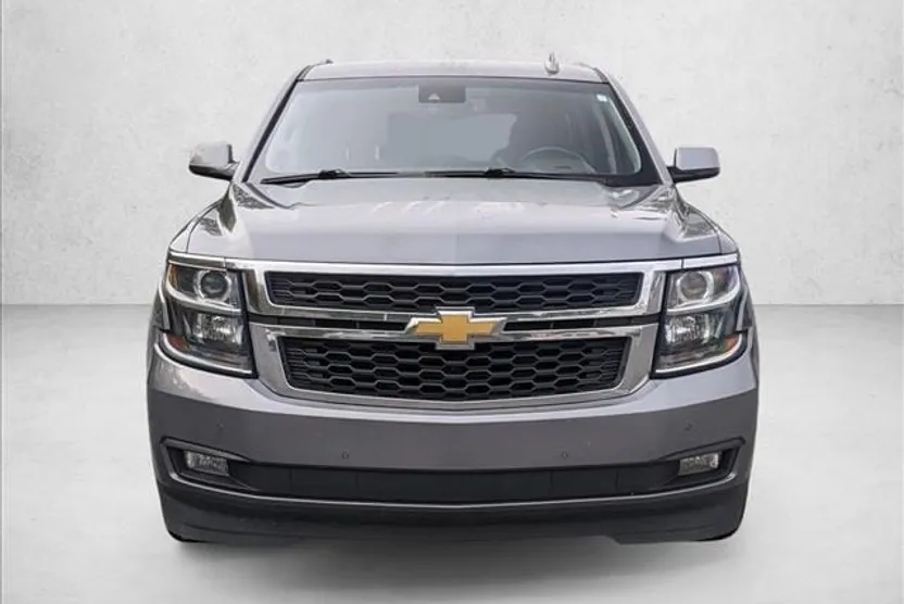 2019 Chevrolet Tahoe LT photo 1