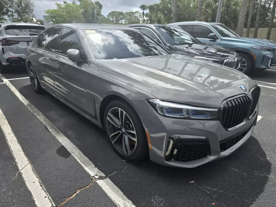 2020 Bmw 745e xDrive Sedan photo 1