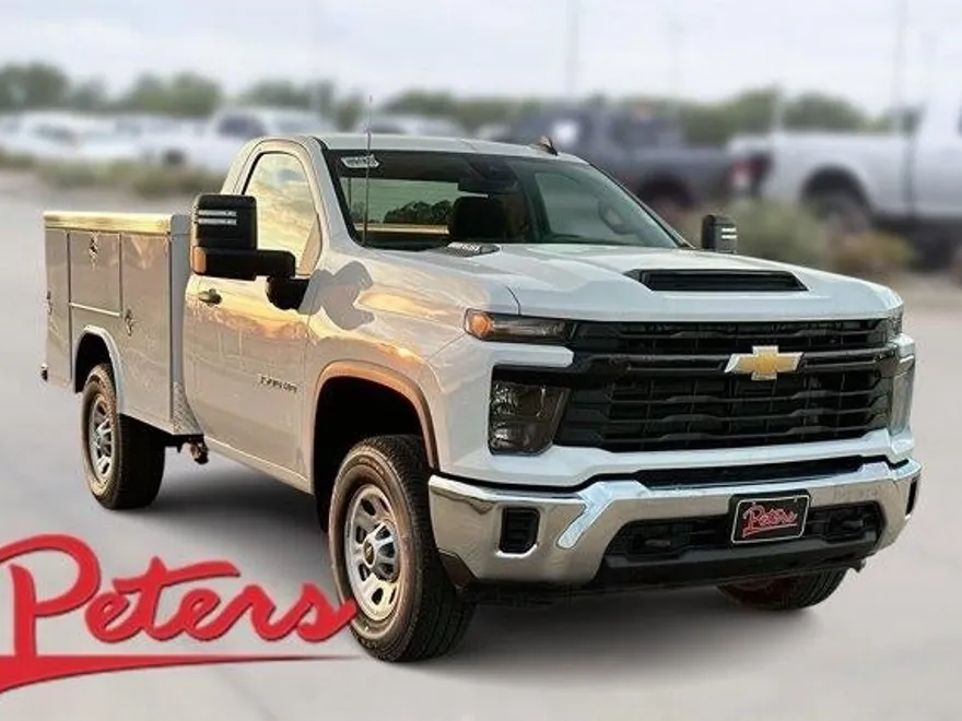 2024 Chevrolet Silverado 3500HD photo 1