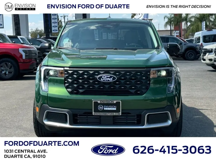 2025 Ford Maverick Lariat photo 1