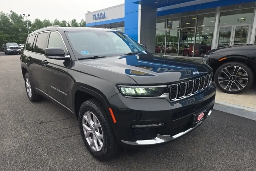 2022 Jeep Grand Cherokee Limited photo 1