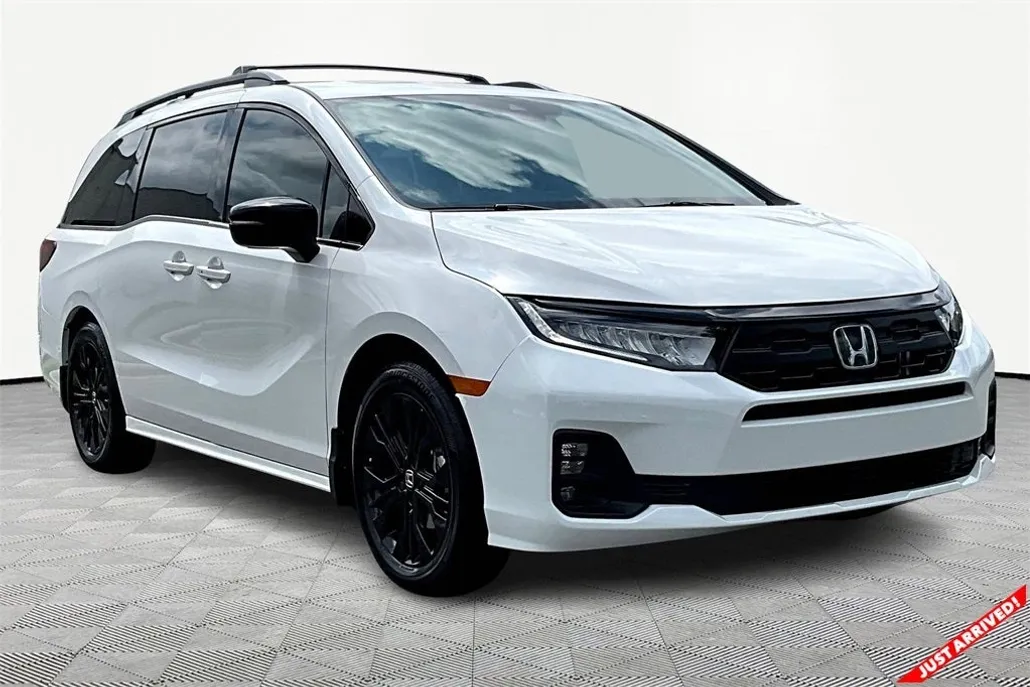 2026 Honda Odyssey photo 1