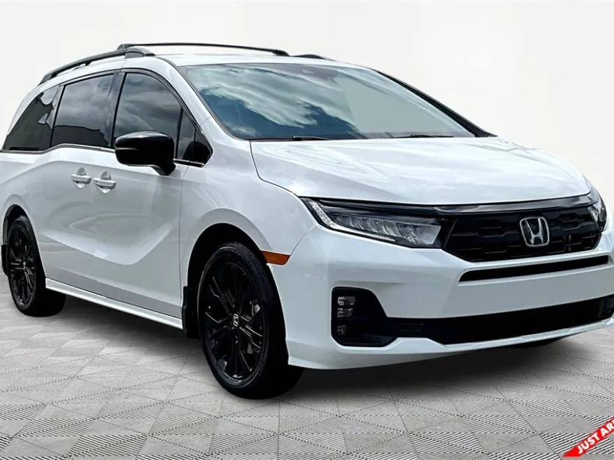 2026 Honda Odyssey photo 1