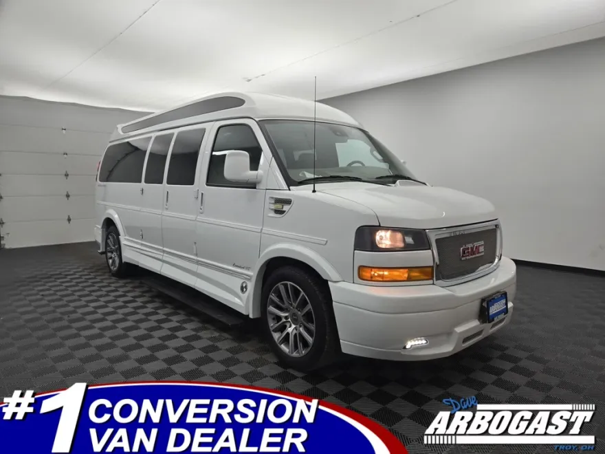 2020 Gmc Savana photo 1