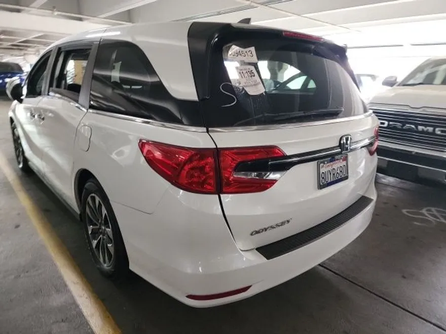 2021 Honda Odyssey EX-L photo 1