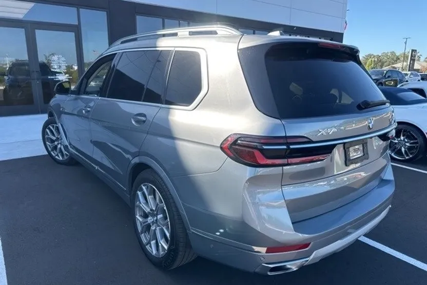 2025 Bmw X7 xDrive40i photo 1