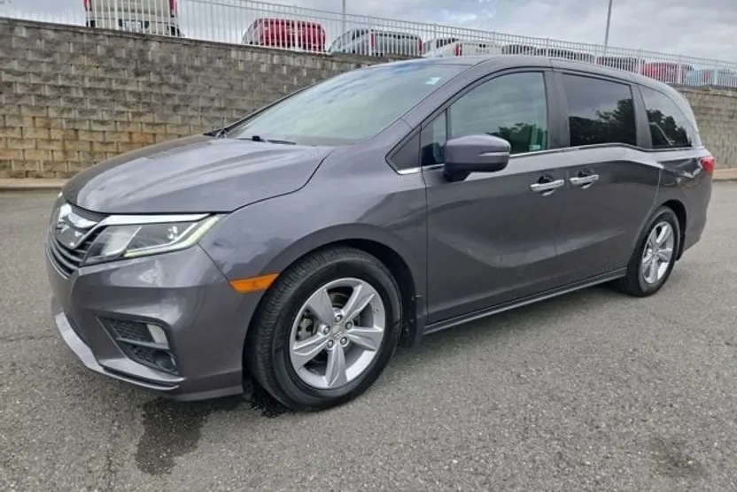 2019 Honda Odyssey EX-L photo 1