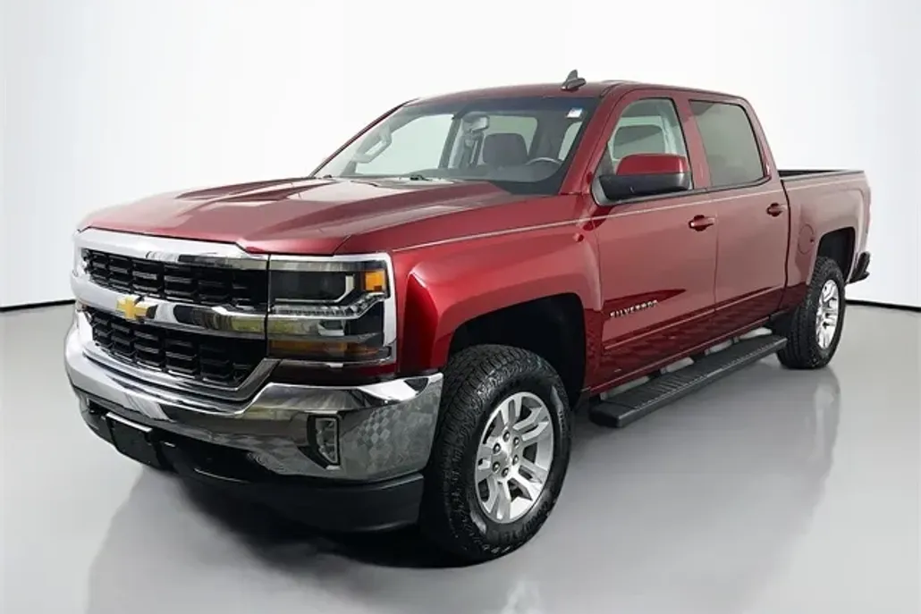 2017 Chevrolet Silverado 1500 photo 1