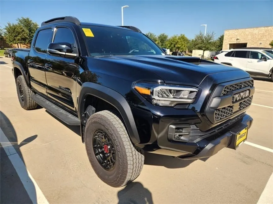 2023 Toyota Tacoma TRD Pro V6 photo 1