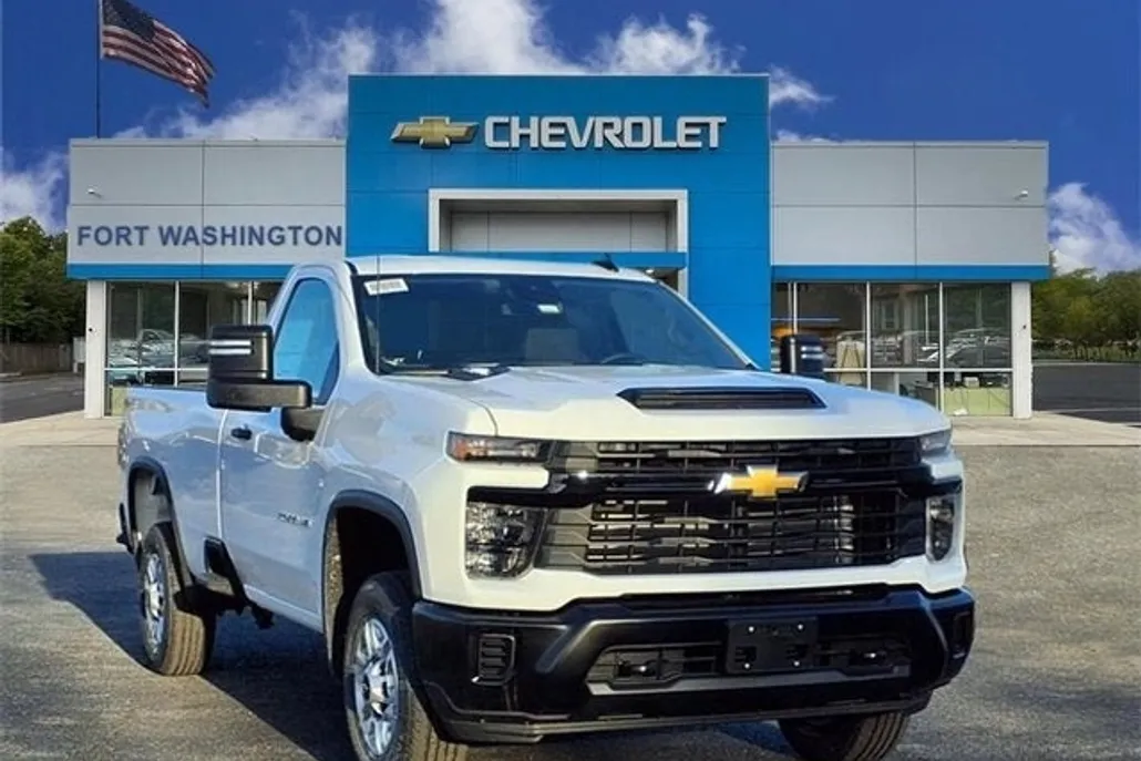 2025 Chevrolet Silverado 2500HD photo 1