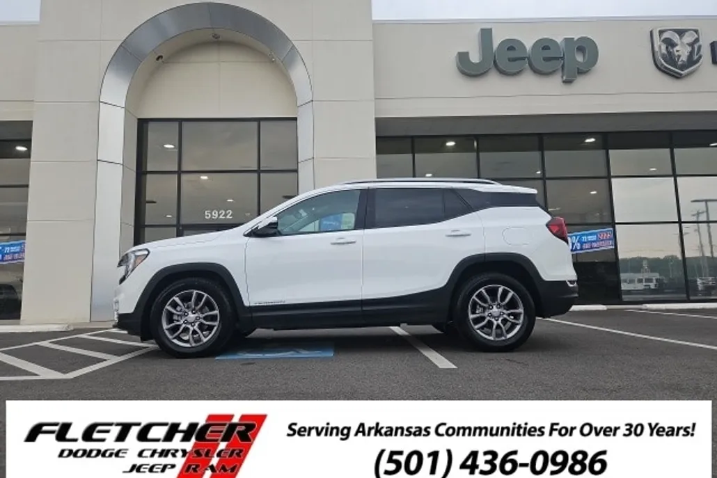2024 Gmc Terrain SLT photo 1