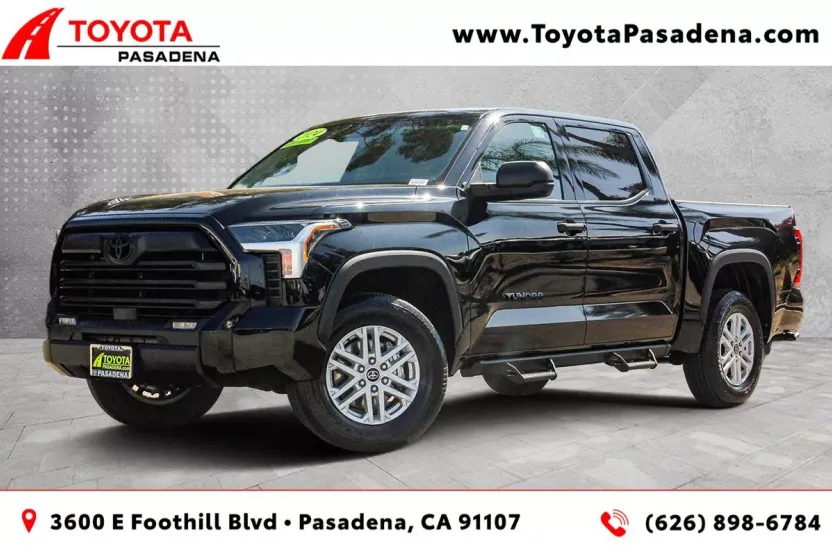 2024 Toyota Tundra SR5 photo 1