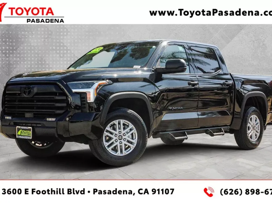 2024 Toyota Tundra SR5 photo 1
