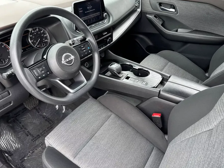 2023 Nissan Rogue SV photo 1