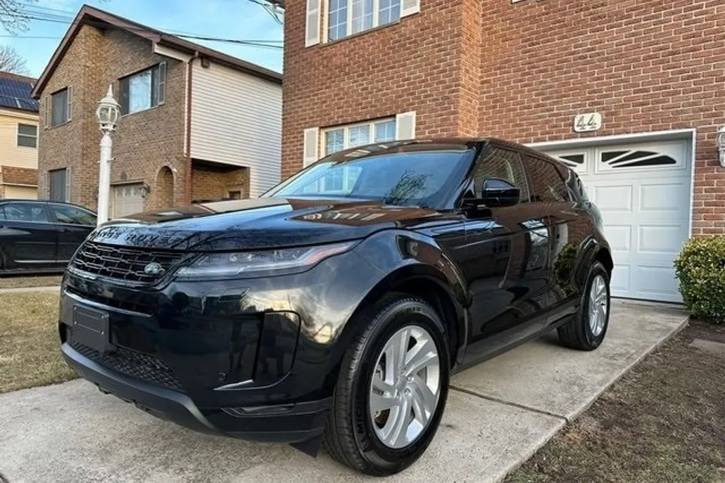 2024 Land Rover Range Rover Evoque S photo 1