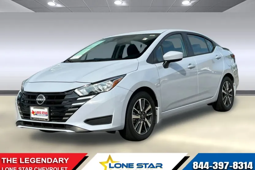 2024 Nissan Versa SV photo 1