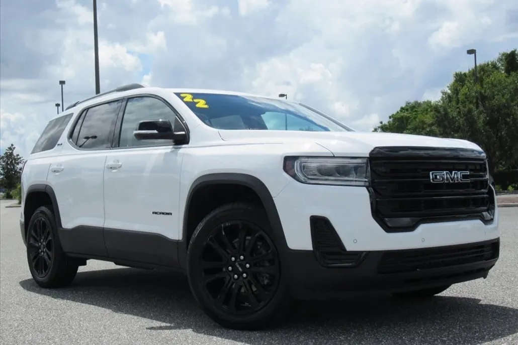 2022 Gmc Acadia SLE photo 1
