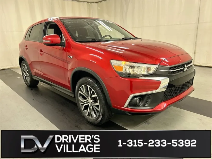 2019 Mitsubishi Outlander Sport ES photo 1