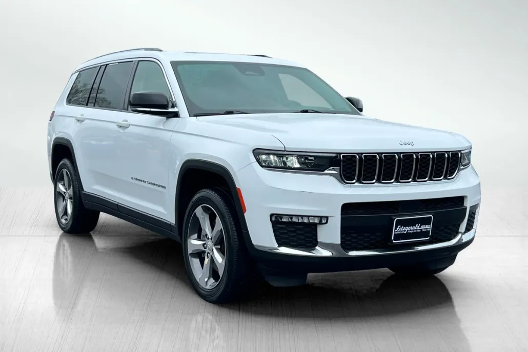 2022 Jeep Grand Cherokee Limited photo 1