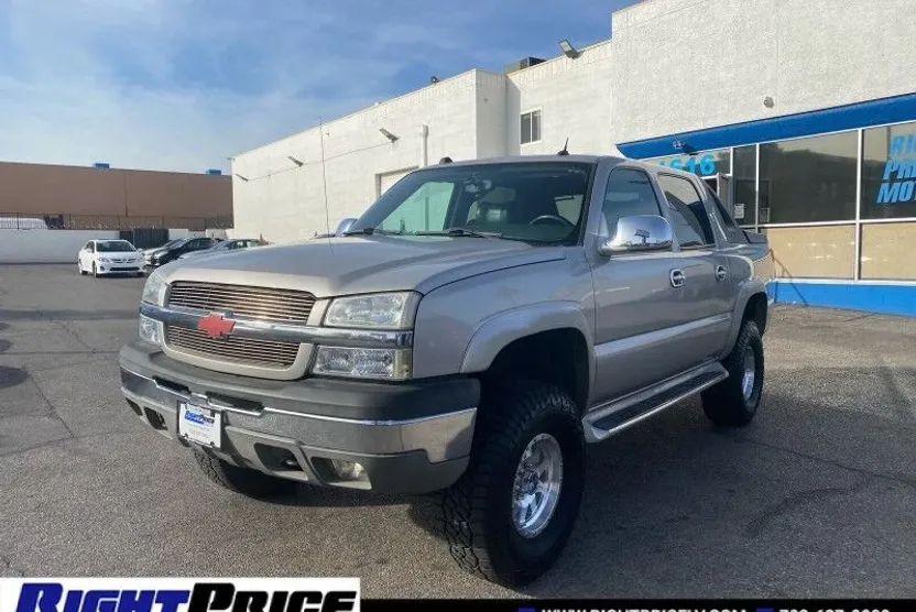 2004 Chevrolet Avalanche Z71 photo 1