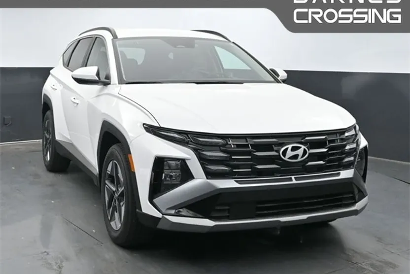 2025 Hyundai Tucson SEL photo 1