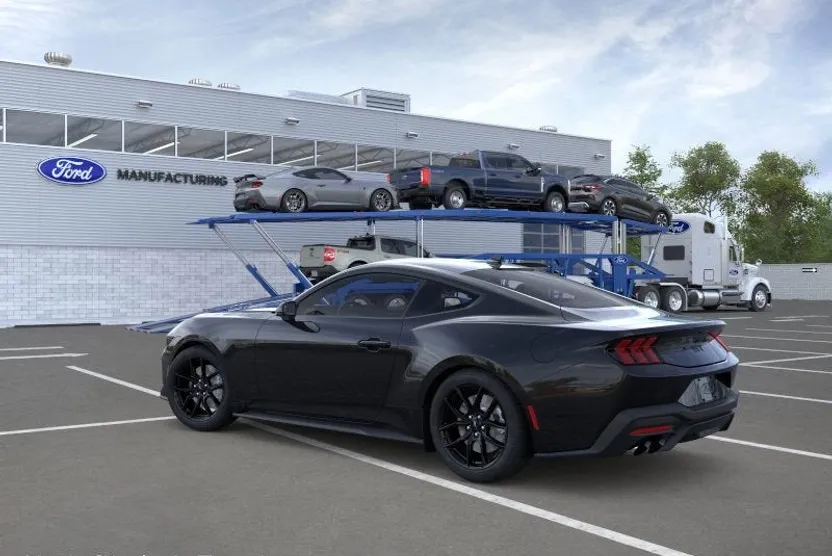 2025 Ford Mustang GT Premium photo 1