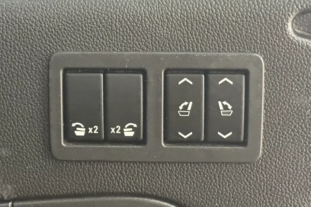 2015 Gmc Yukon XL SLT photo 1
