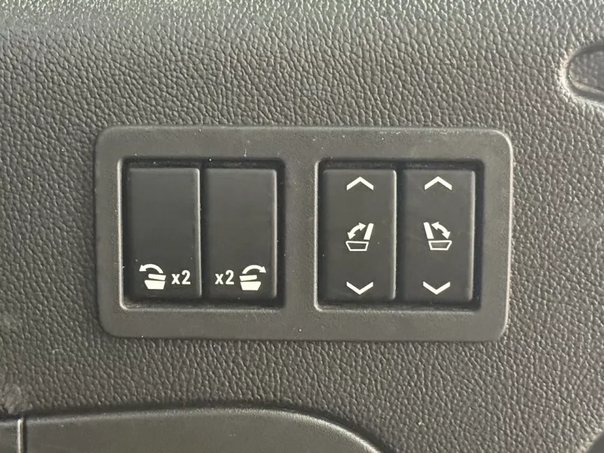 2015 Gmc Yukon XL SLT photo 1