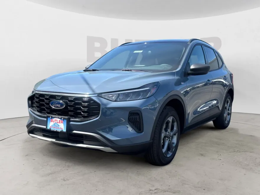 2025 Ford Escape ST-Line photo 1