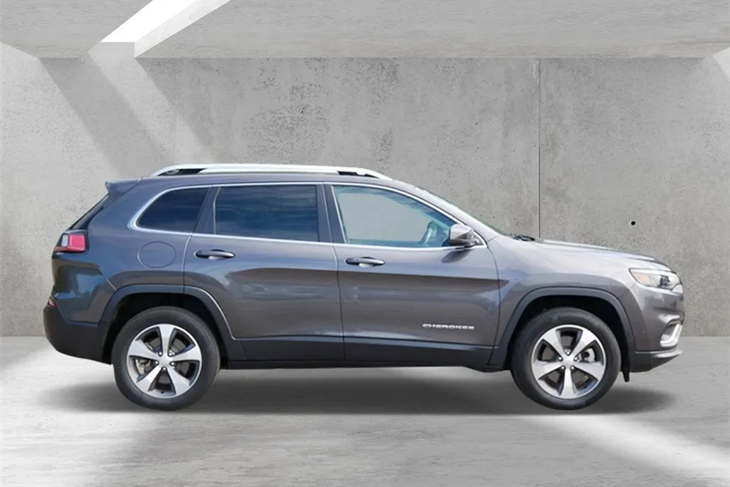 2021 Jeep Cherokee Limited photo 1