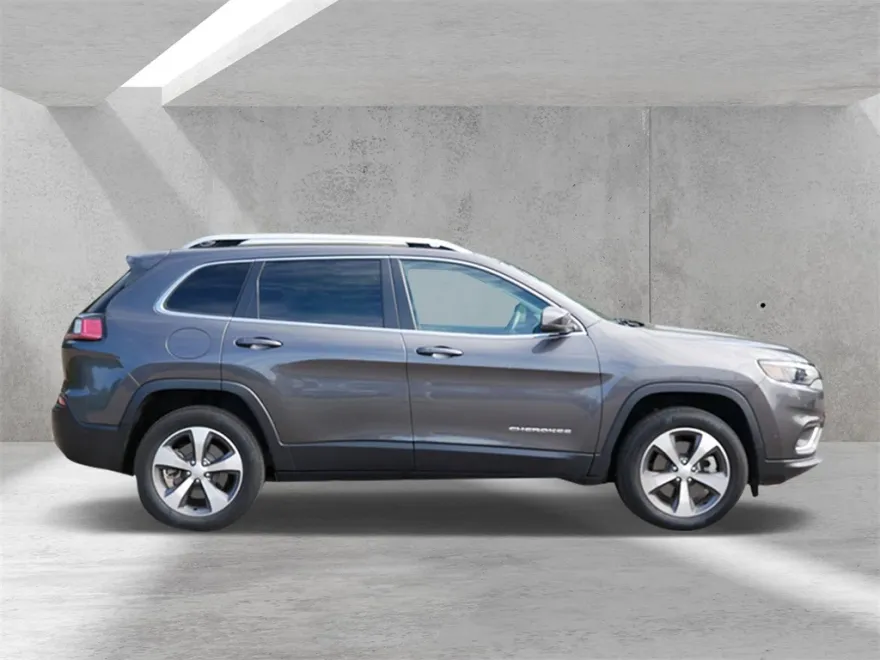 2021 Jeep Cherokee Limited photo 1