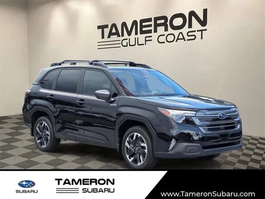 2025 Subaru Forester Premium photo 1