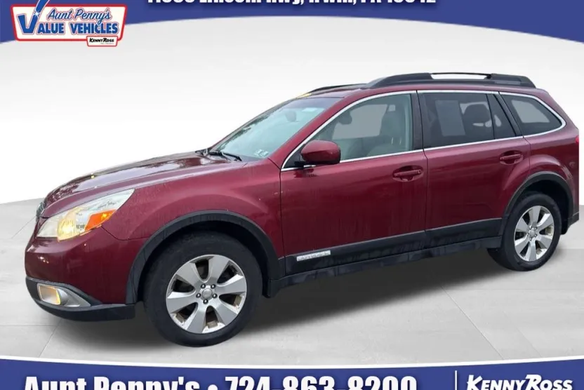 2011 Subaru Outback 2.5i photo 1