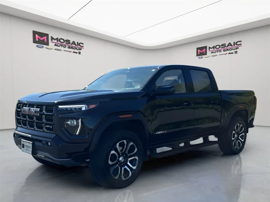 2024 Gmc Canyon AT4 photo 1