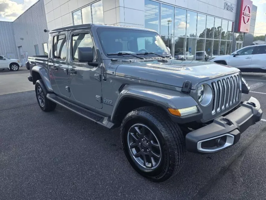 2021 Jeep Gladiator Overland photo 1