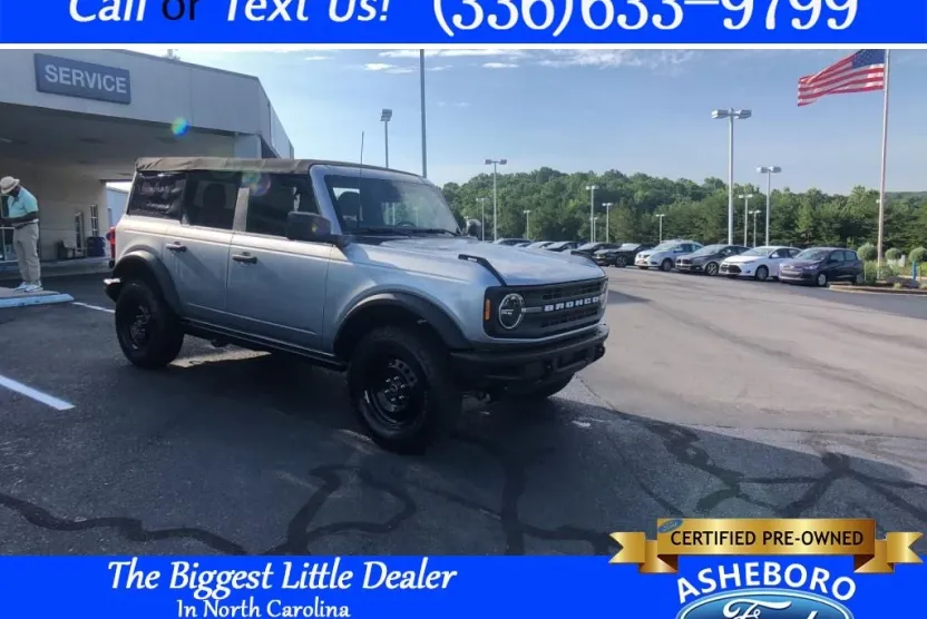 2021 Ford Bronco Black Diamond photo 1