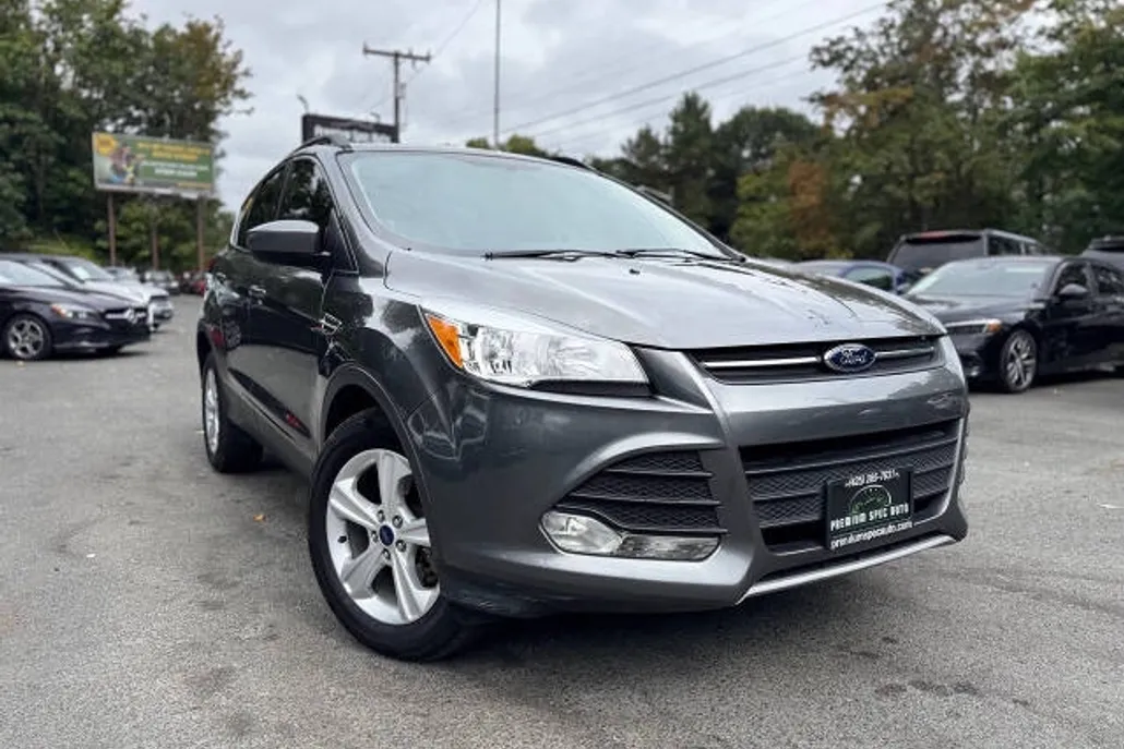 2014 Ford Escape SE photo 1