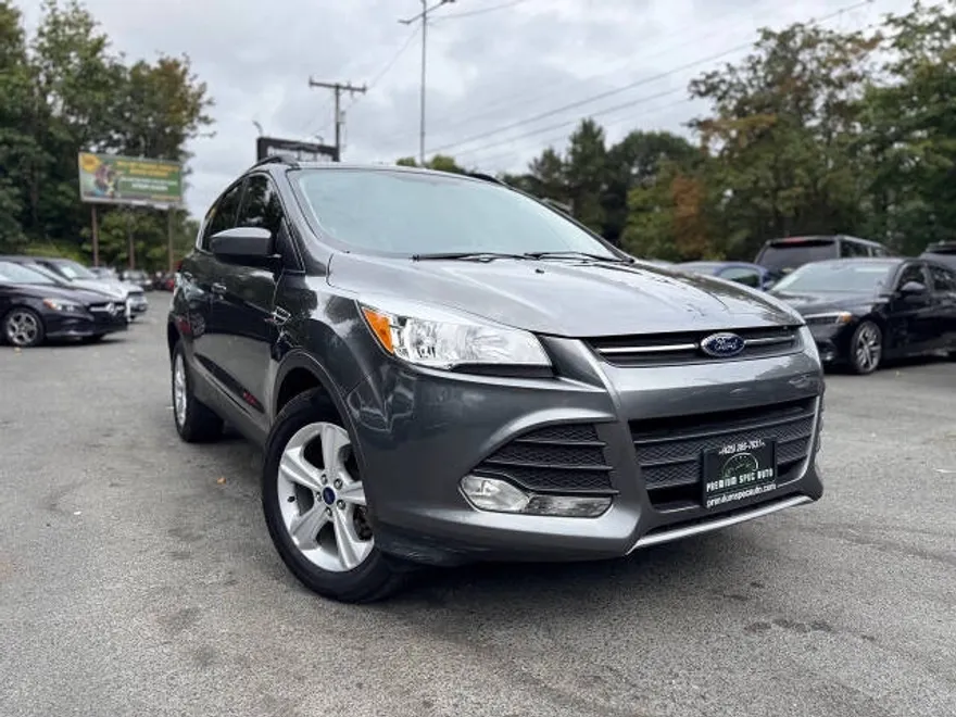 2014 Ford Escape SE photo 1