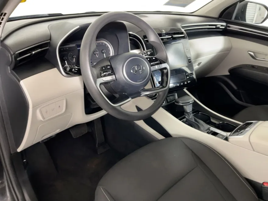 2024 Hyundai Tucson SEL photo 1